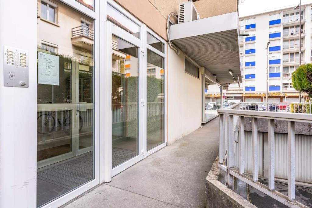 Studio Cosy Proche Du Centre + Parking Gratuit Cluses Exterior foto